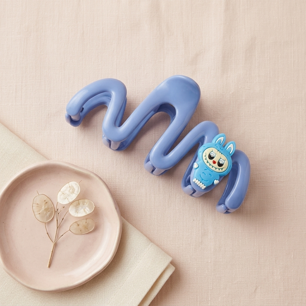 Wave claw clip Blue monster charm - NoonJ Nation